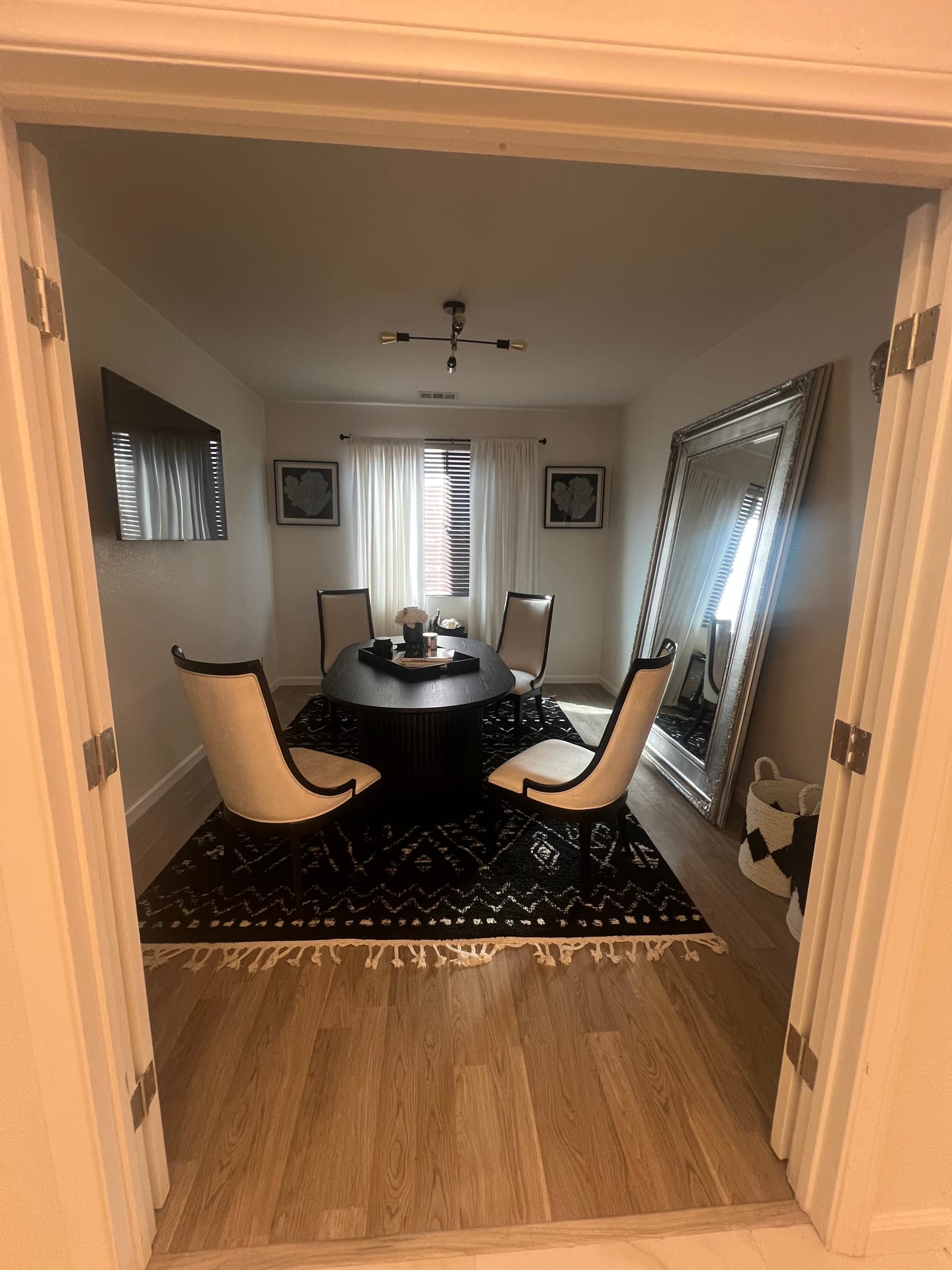 Hemet Care-Ready Home (Gated Community) — dining